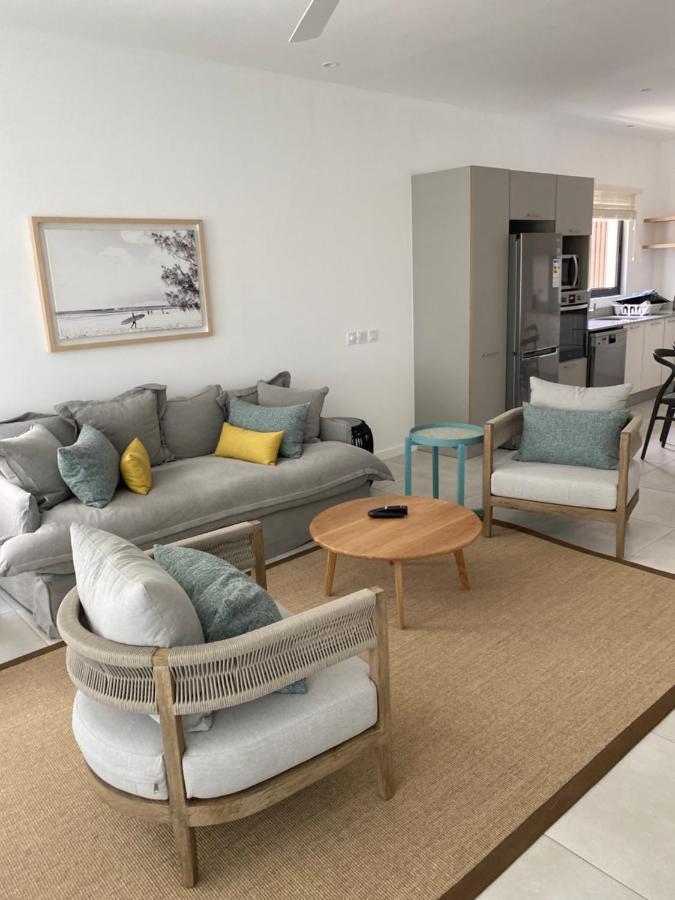 Eastern Blue Beachfront Luxury Apartment Poste Lafayette Extérieur photo