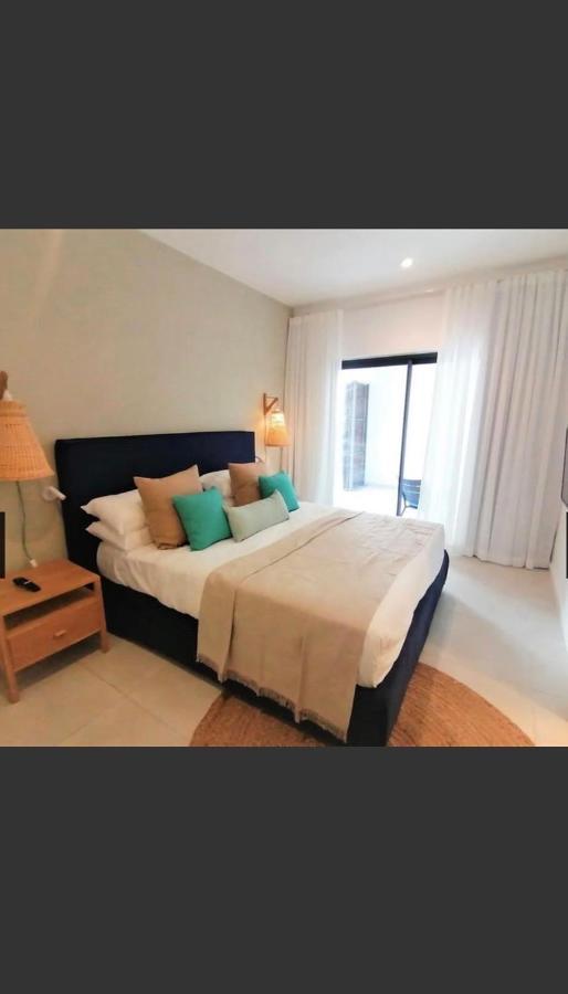 Eastern Blue Beachfront Luxury Apartment Poste Lafayette Extérieur photo
