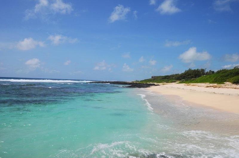 Eastern Blue Beachfront Luxury Apartment Poste Lafayette Extérieur photo